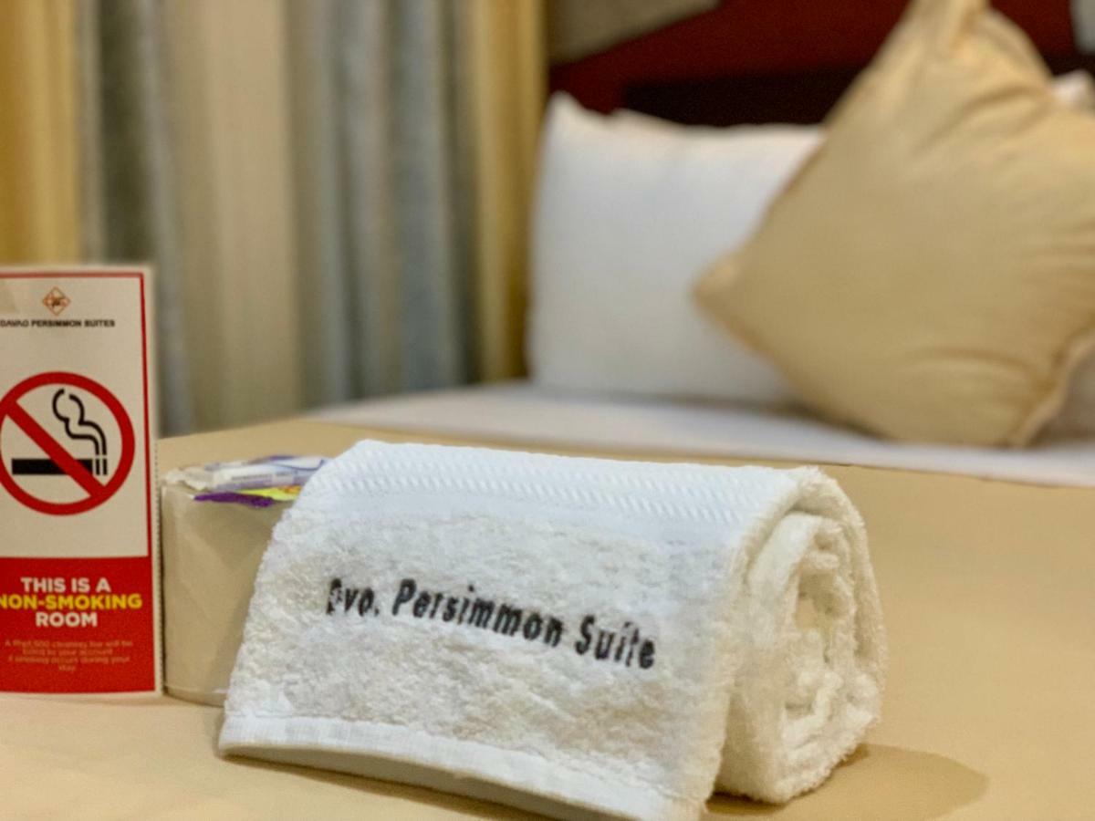 Davao Persimmon Suites Экстерьер фото
